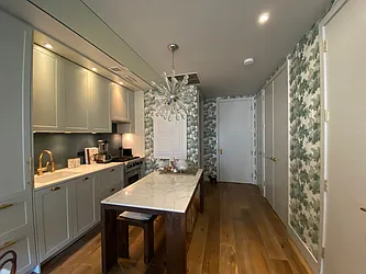 Rented by RELO REDAC INC.