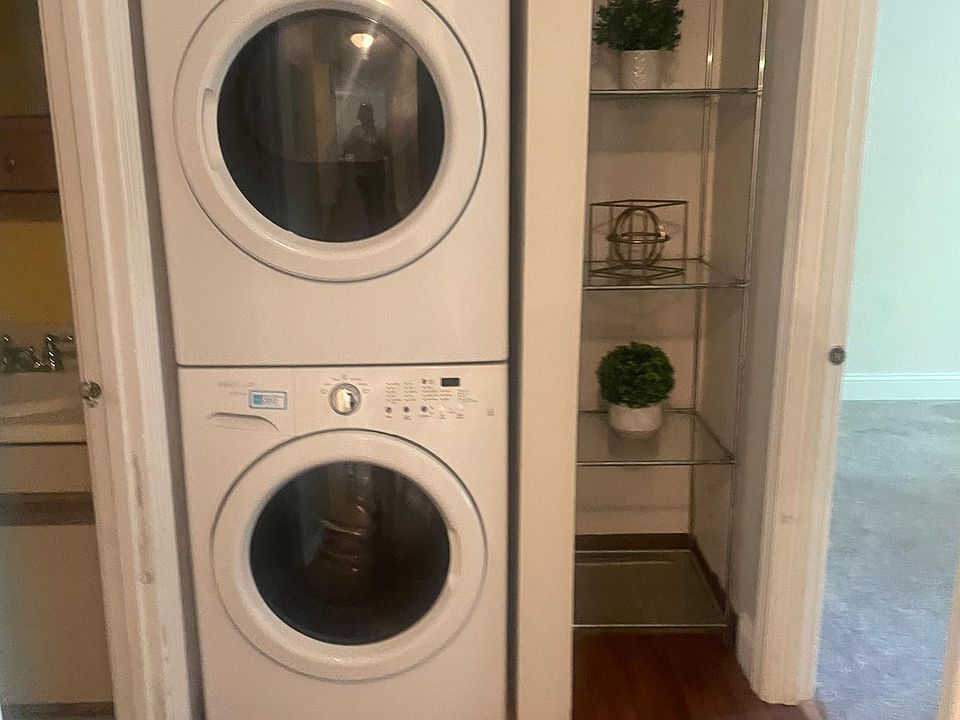 1st image of 37 Alice Dr APT 22