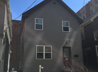 537 Conklin Pl, Madison, WI 53703