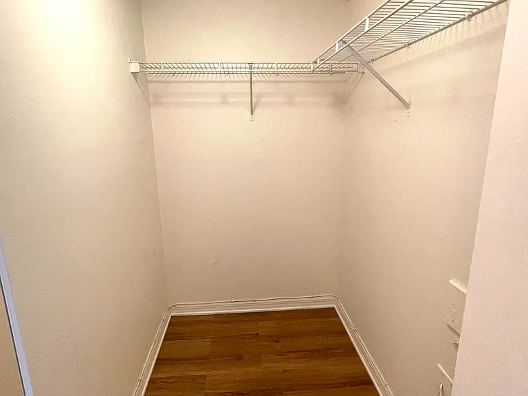 1700 S Crestwood Ct S #1709 — Photo 15