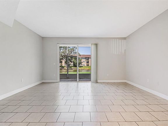 5th image of 608 CORNERSTONE DRIVE