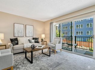 8025 234th St SW APT 113, Edmonds, WA 98026