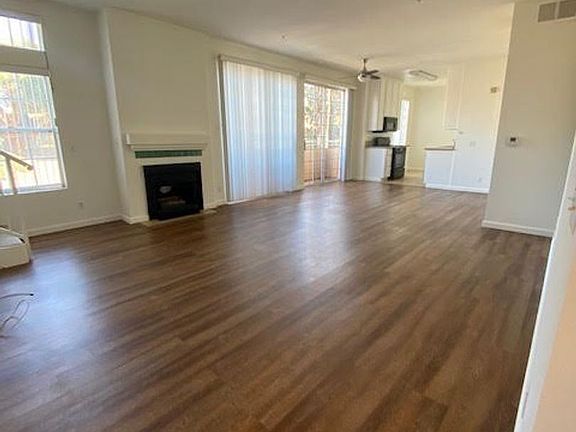 2nd image of 5440 Thornburn St #4138080