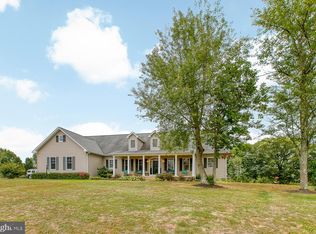 40 Estates Dr, Fredericksburg, VA 22406