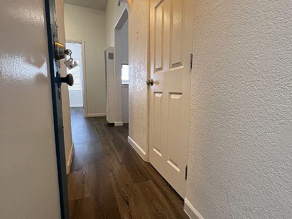 2nd image of 5116 Narragansett Ave APT 8