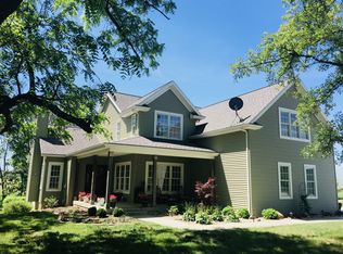 21128 N 2800 East Rd, Lexington, IL 61753