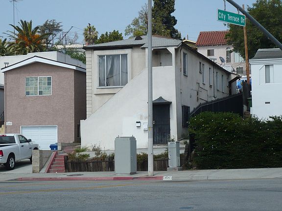 3rd image of 1454 N Eastern Ave