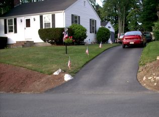 1 Doane St, Cohasset, MA 02025