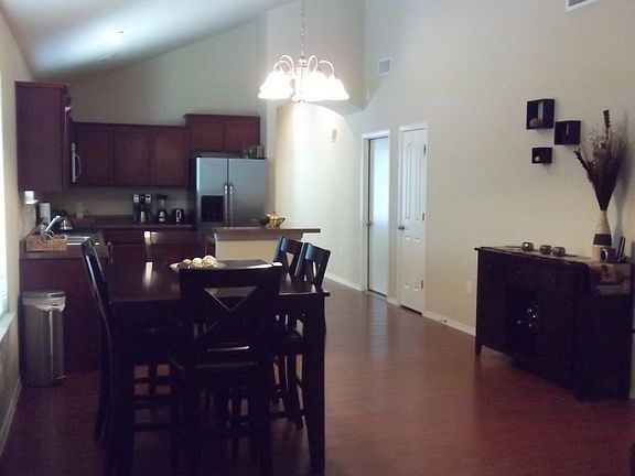 5th image of 5916 Ashwood St
