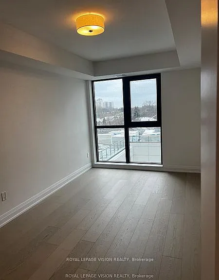 505 Glencairn Ave #328 — Photo 6