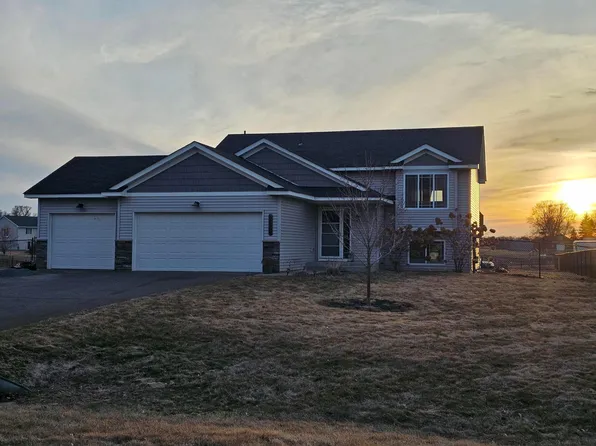 28260 120th St NW, Zimmerman, MN 55398