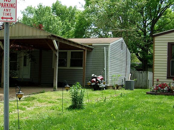 2nd image of 62 Cedar Croft Dr