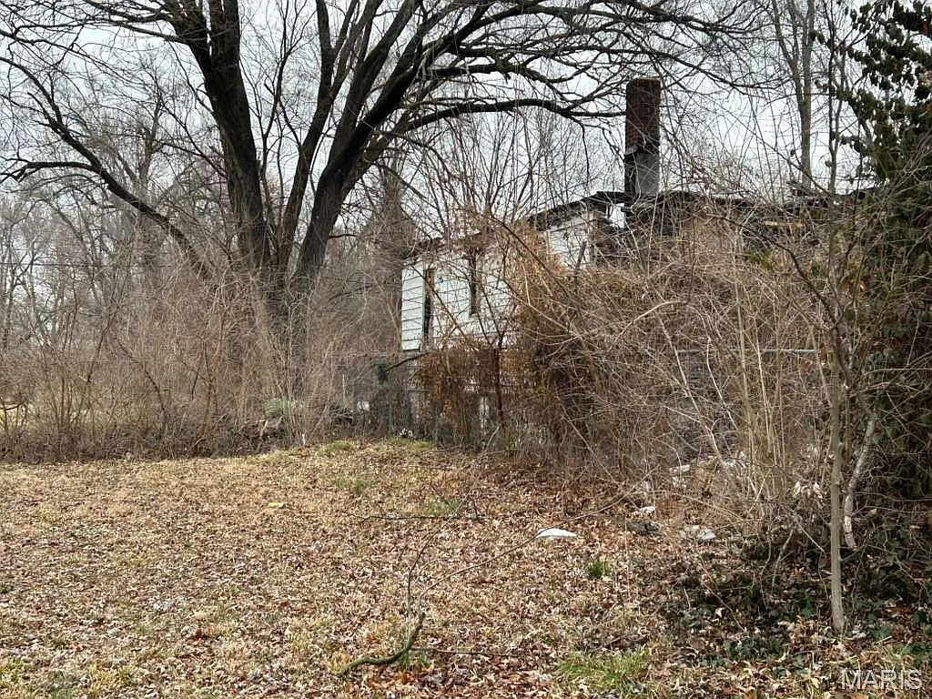 5621 Westmoreland Pl photo 1