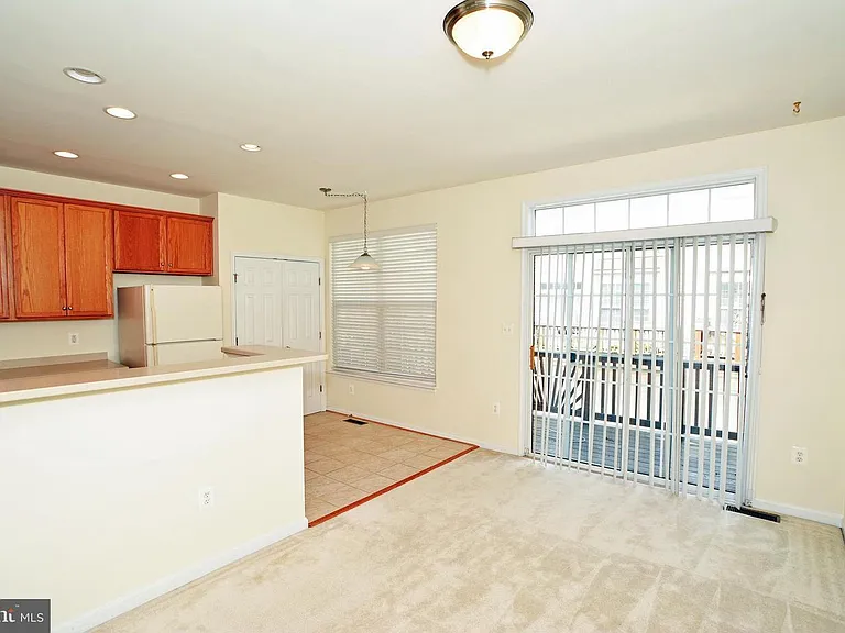 2303 Huntington Station Ct — Photo 8