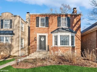 9325 S Leavitt St, Chicago, IL 60643