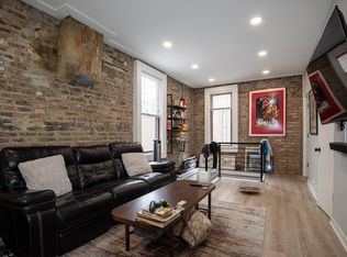 1021 W Webster Ave, Chicago, IL 60614