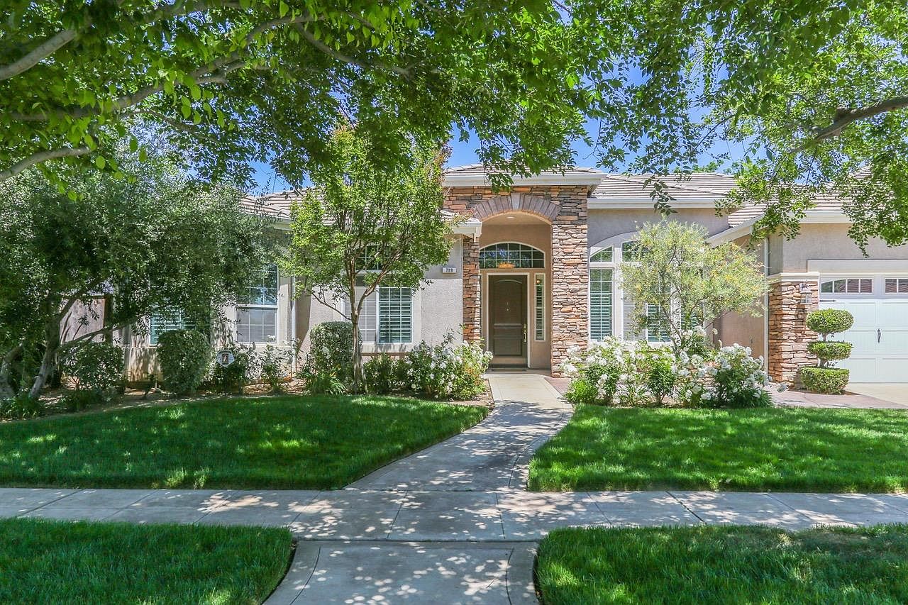 719 W Enterprise Ave, Clovis, CA 93619 Zillow