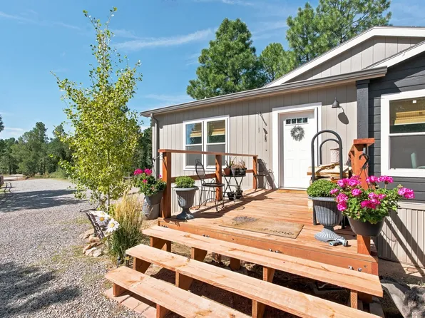 23 Avenida Mercedes, Pecos, NM 87552
