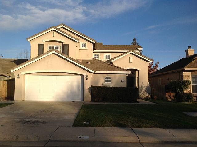 1st image of 44 Grand Fir Dr