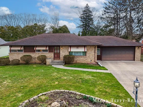 900 Maynard Ave NW, Grand Rapids, MI 49504