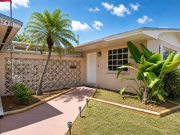 3rd image of 8740 SW 191st St