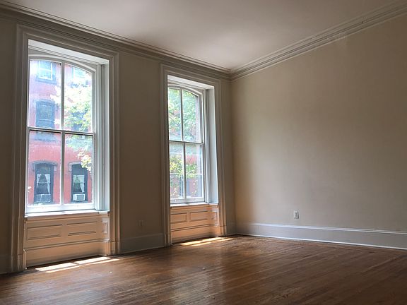 #2F: 1BR/1BA for $2,195