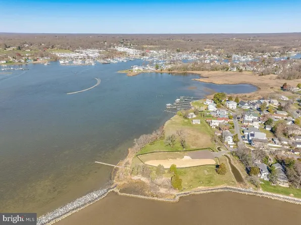 6089 Melbourne Ave, Deale, MD 20751