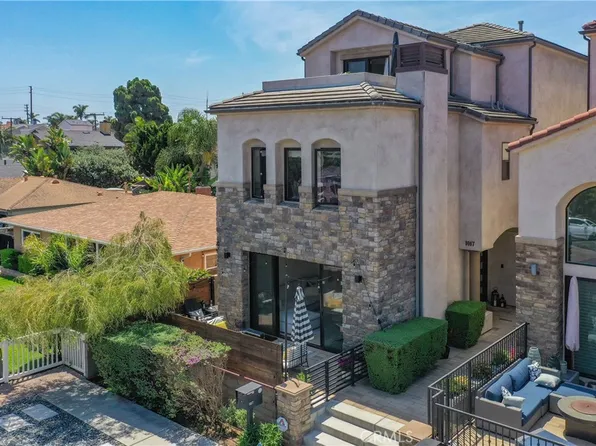 1017 Delaware St, Huntington Beach, CA 92648