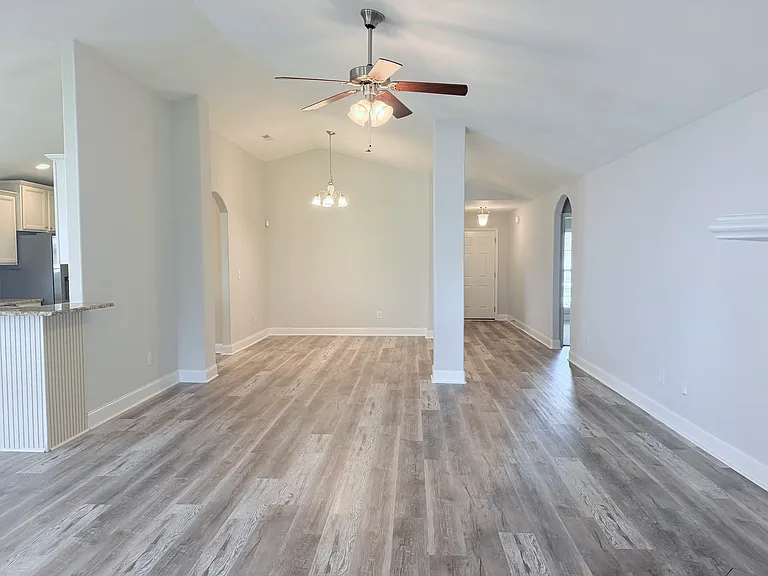 247 Harold Murphy Dr — Photo 8