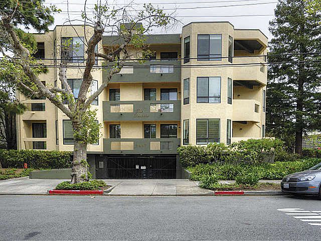 1st image of 1457 Bellevue Ave APT 17