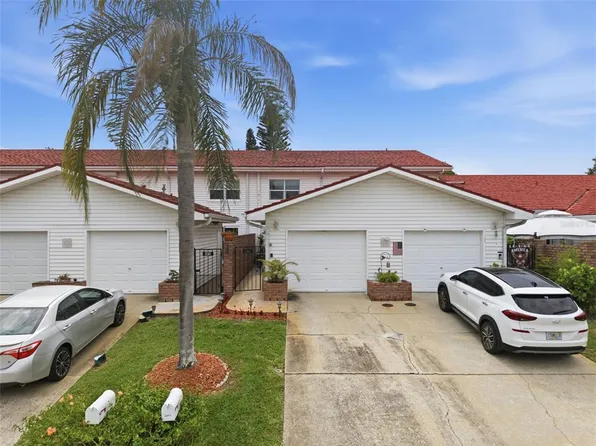 1411 Water View Dr W, Largo, FL 33771