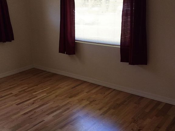 4th image of 443 Kensington Ave #1