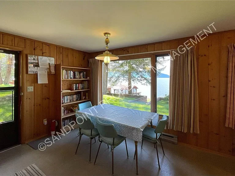 270 Eameshore Dr — Photo 14