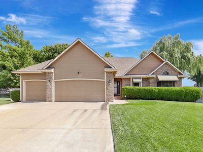 1143 E Southcrest Cir, Derby, KS, 67037