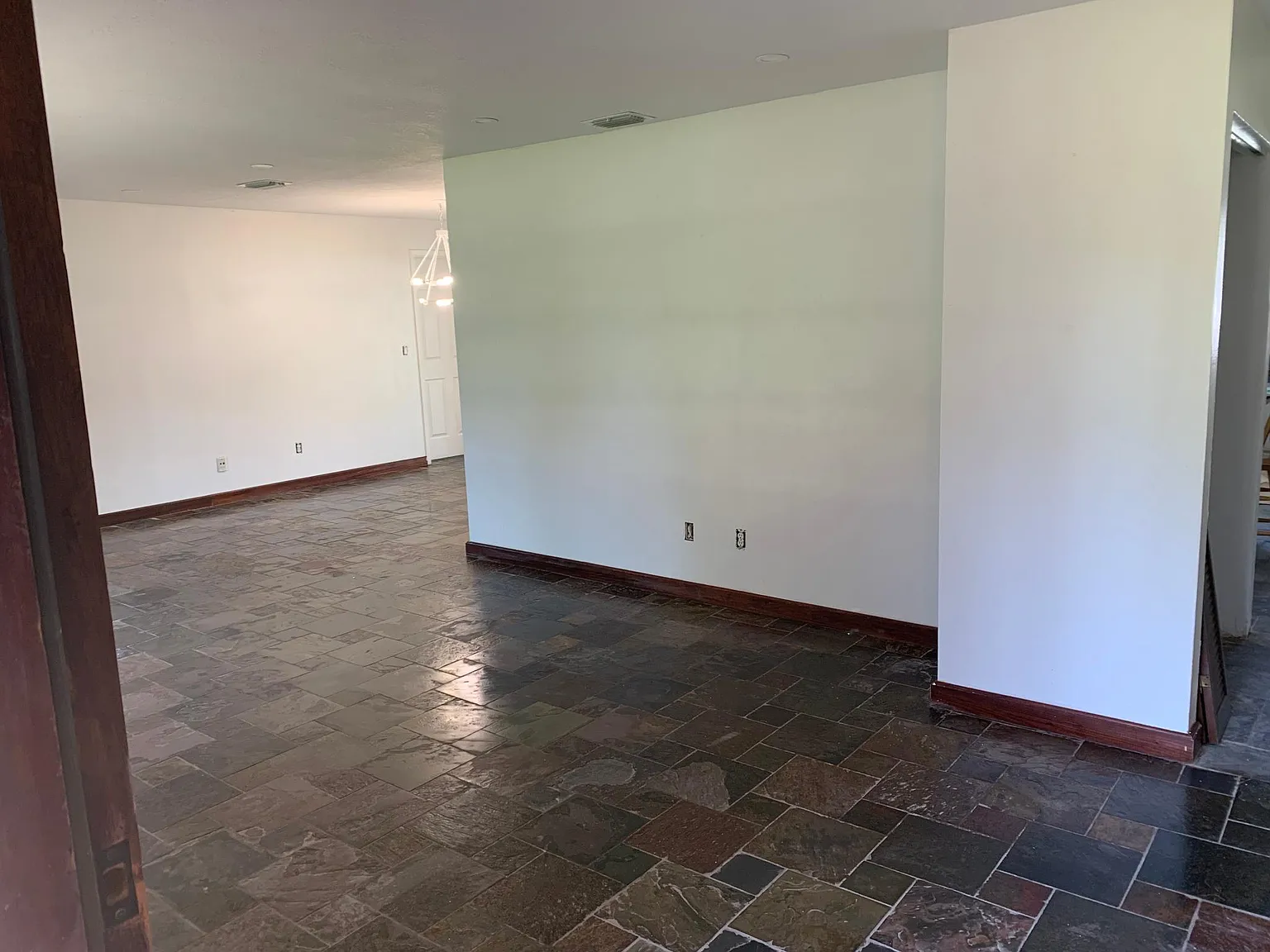 58 Blakeport Ln — Photo 3