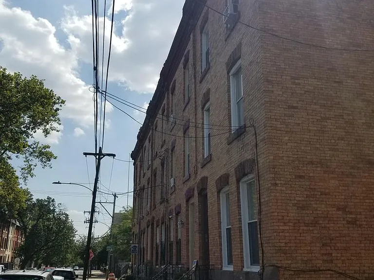 856 N 22nd St #2 — Photo 14