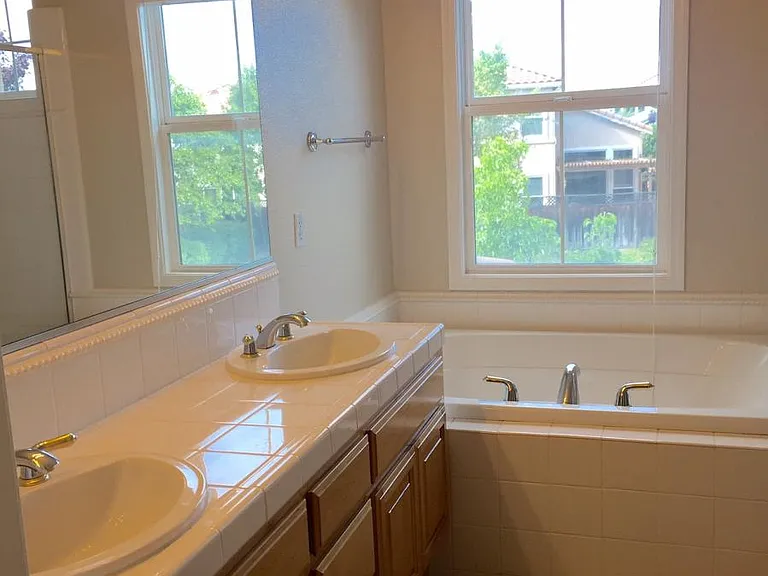4356 Westport Way — Photo 15