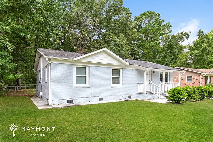 3 bed, 2.0 bath, 1075 sqft, $1,895 — Photo 4