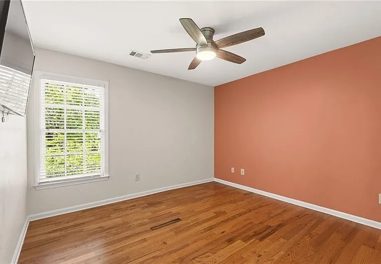 1235 Longpointe Pass — Photo 57
