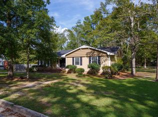 3975 Regents St, Lumberton, NC 28360