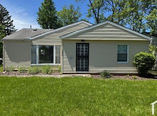 3896 Wendy Dr, Cleveland, OH 44122