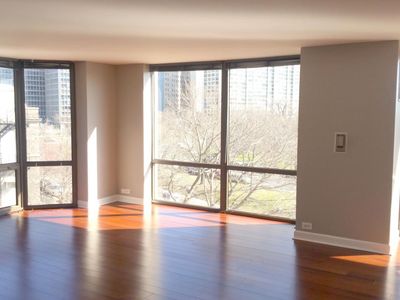 2650 N Lakeview Ave APT 409, Chicago, IL, 60614