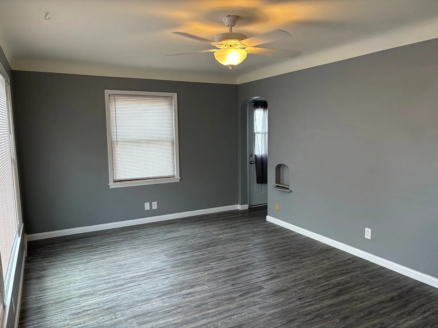 3 bed, 1429 sqft, $1,795 — Photo 3