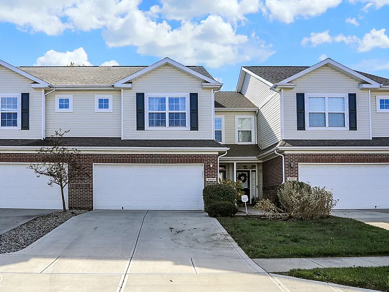 4059 Weston Pointe Dr — Photo 1