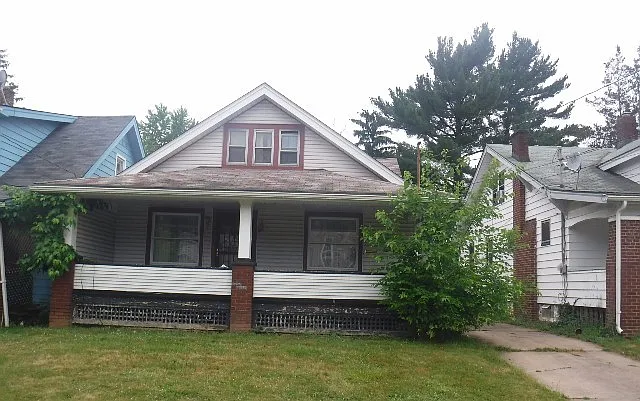 960 Bonnie Brae Ave photo 1