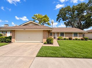 11114 W Bellfort St, Houston, TX 77099
