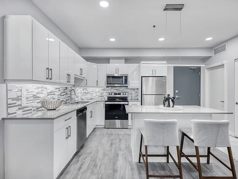 1590 Warde Ave — Photo 12