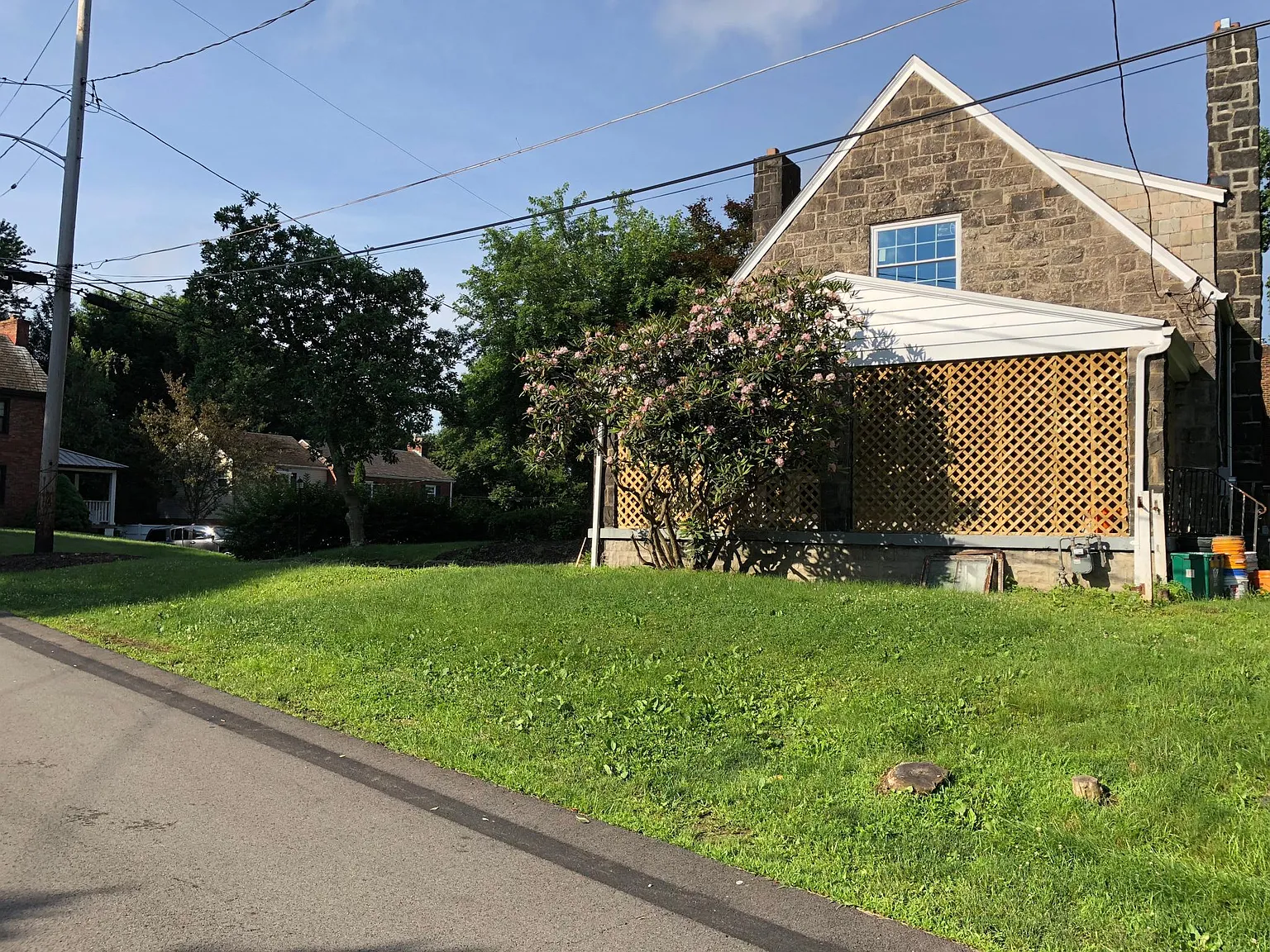 2329 Orlando Pl — Photo 3