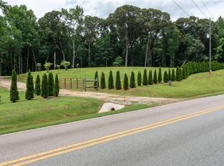 1227 McNeal Rd, Hoschton, GA 30548