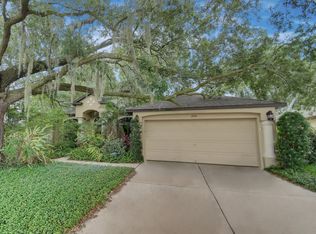 1904 Abbey Ridge Dr, Dover, FL 33527